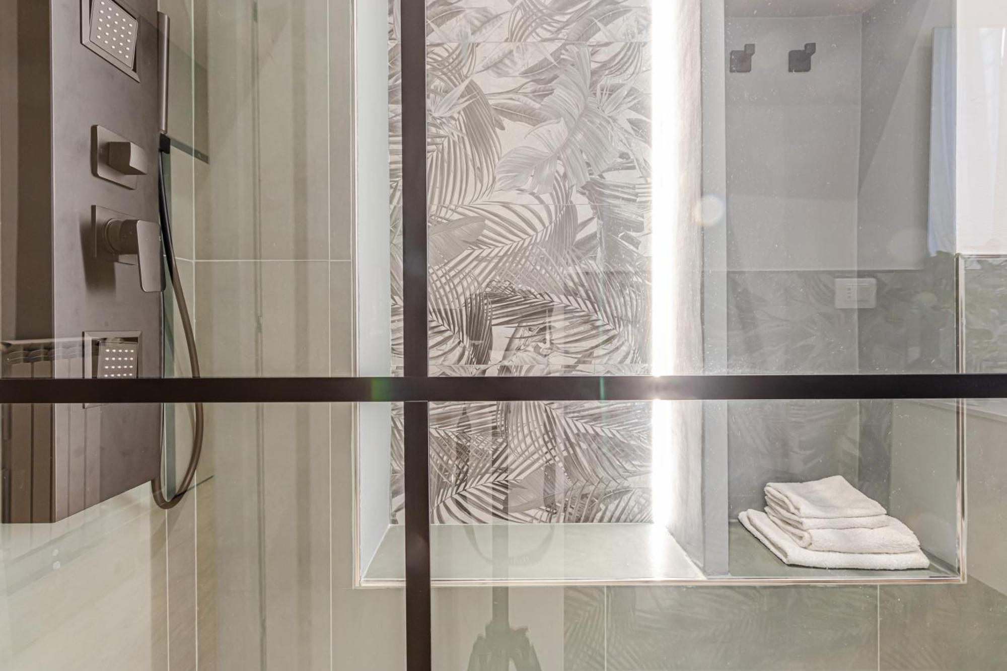 Discover Apartment Livorno Exterior foto